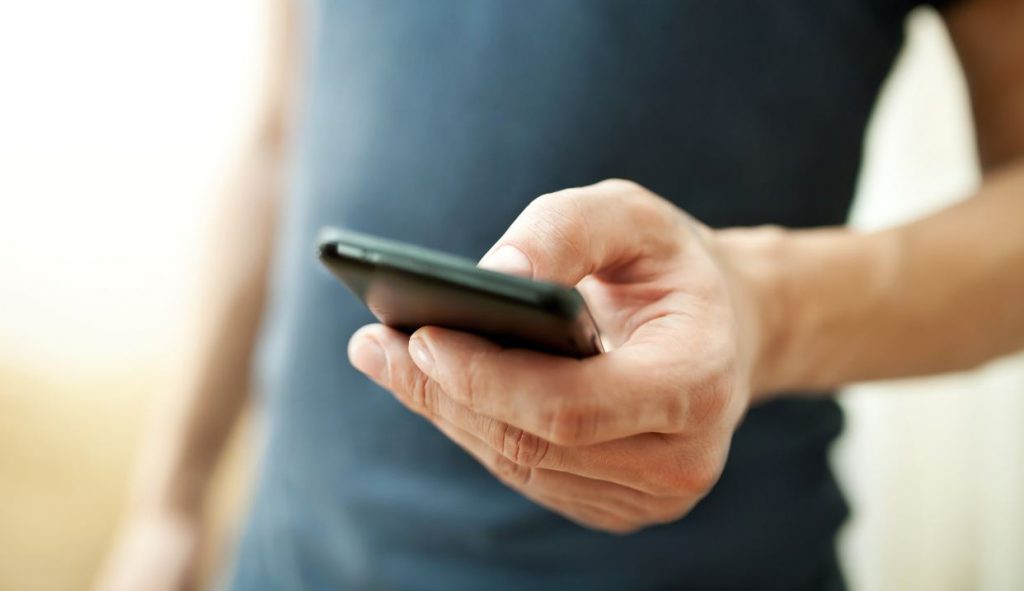 10 Best Tracking Apps For Family 2022 Android iOS Free Paid 