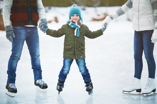 How to teach the child to ice skate: learning techniques and choosing ...