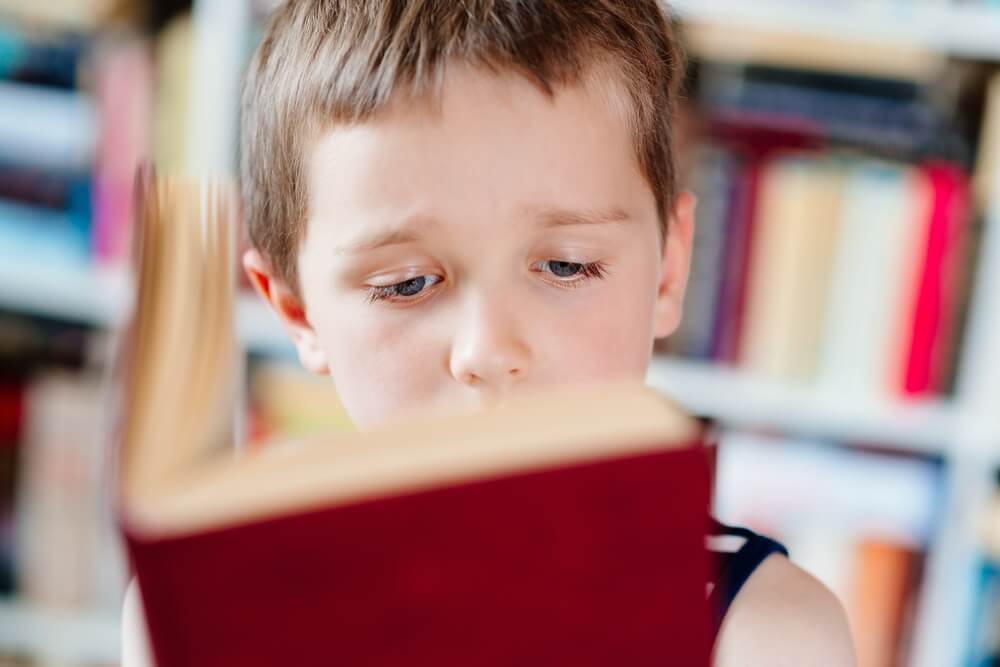 как научить ребенка читать по слогам 